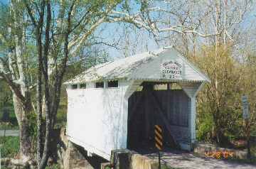 Cox Farm Bridge PA-30-21. Photo by Lisette Keating, 4/28/04